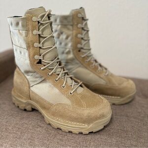 Danner Rivot TFX 8 Gore-Tex 400G insulated Boots. Tan color, sz 10.